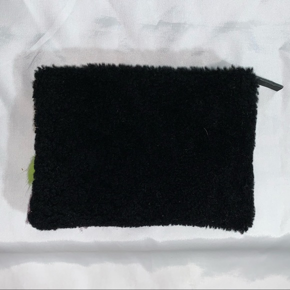 PRIMECUT hand pieced "Playground" shearling clutch POUCH - Picture 3 of 7